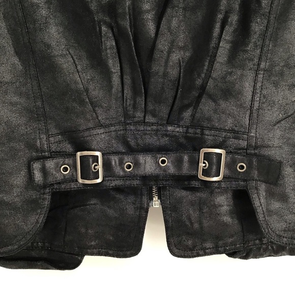 Miilla Women’s Faux Leather Zip-Up Biker Style Vest Buckle in Back Black Size L - Picture 5 of 7